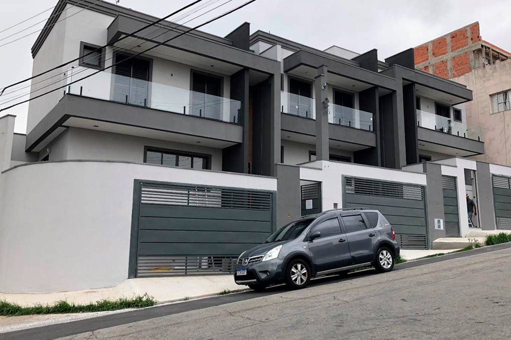 Foto de uma residência germinada