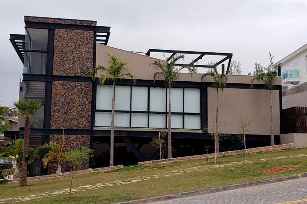 Foto de um sobrado